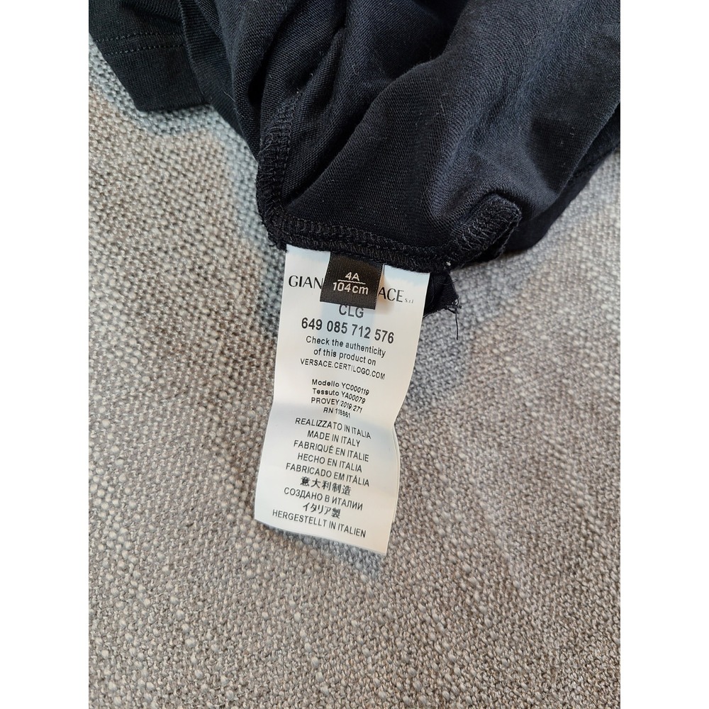 Versace Shirt Kids Unisex 4 Black Graphic Medusa Tee Short Sleeve Designer - Picture 7 of 8